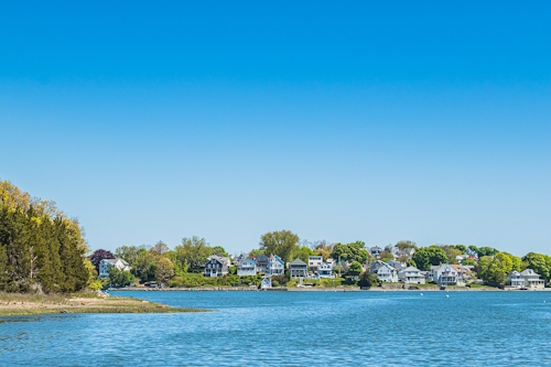 health-benefits-of-a-coastal-retirement