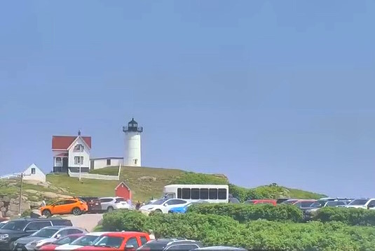 me_nubblelighthouse.jpg